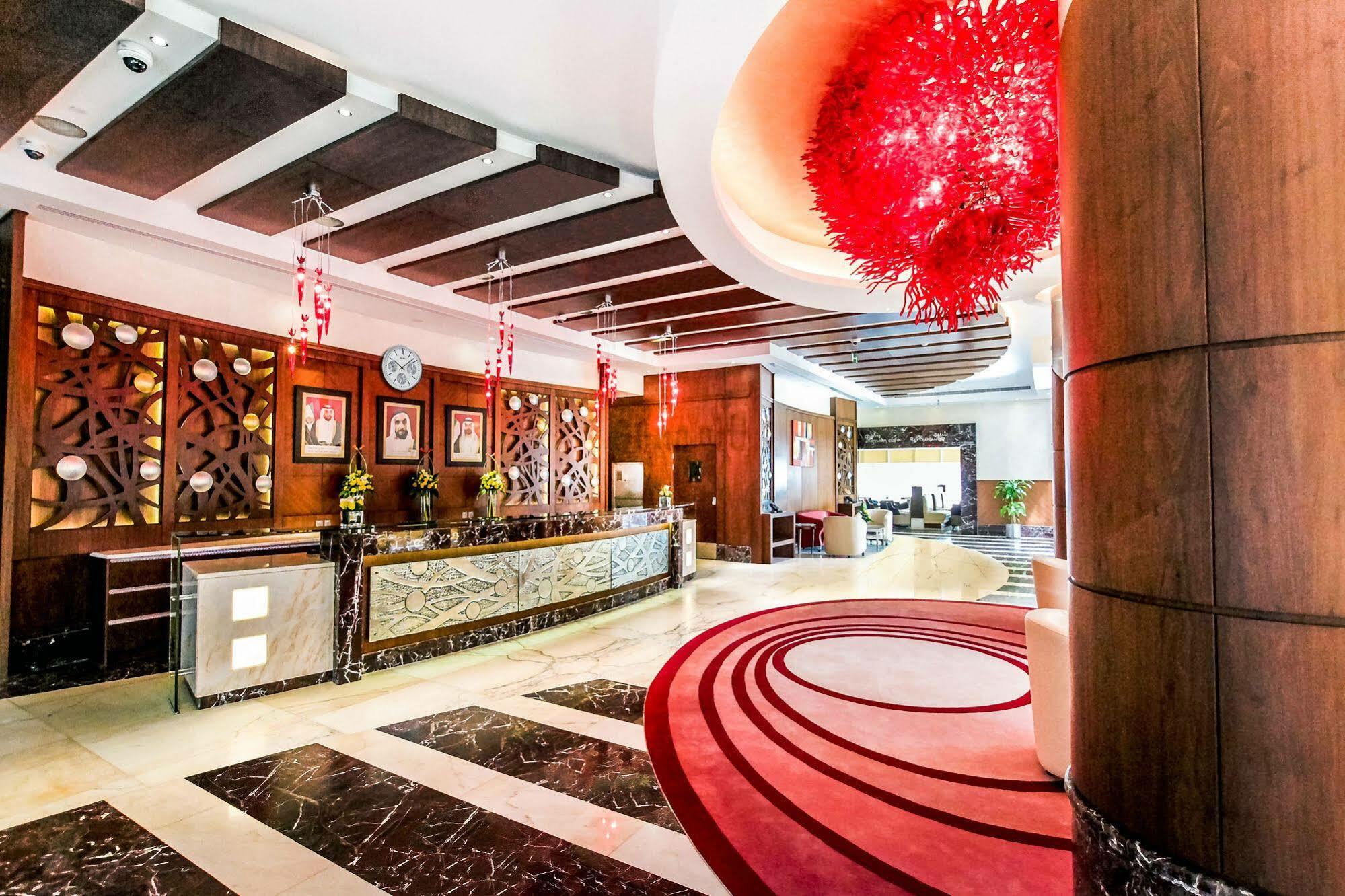 Danat Capital Hotel Abu Dhabi Exterior foto